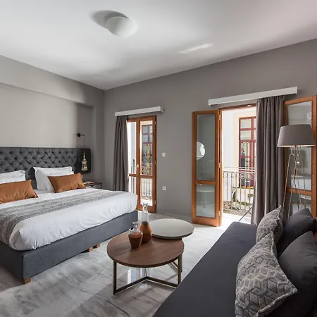 Minaret And * Hriszí Aktí Haniá