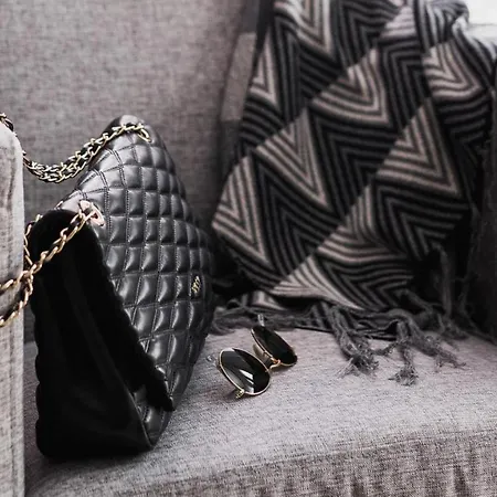 Minaret And Hriszí Aktí Haniá